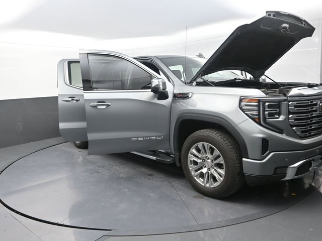 Used 2023 GMC Sierra 1500 Denali image 9