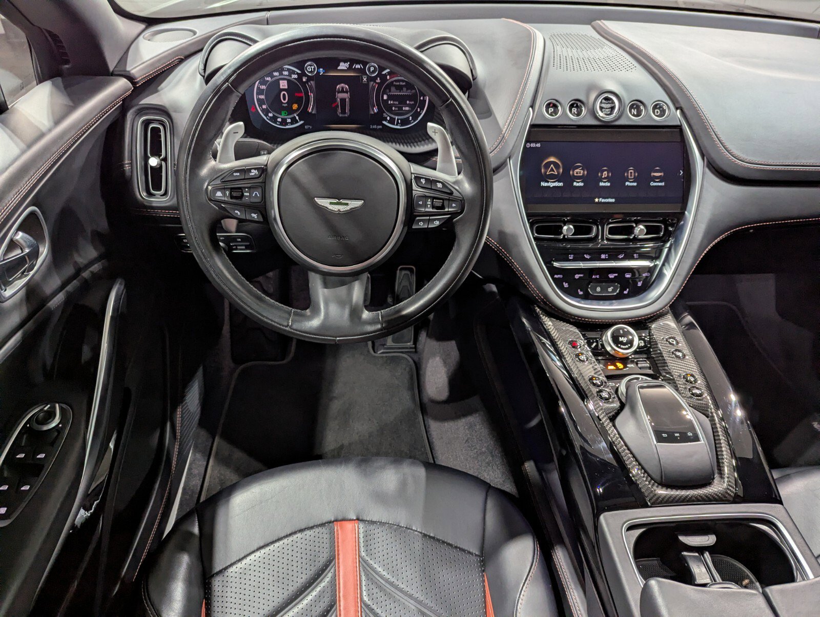 Used 2023 Aston Martin DBX 707 image 10