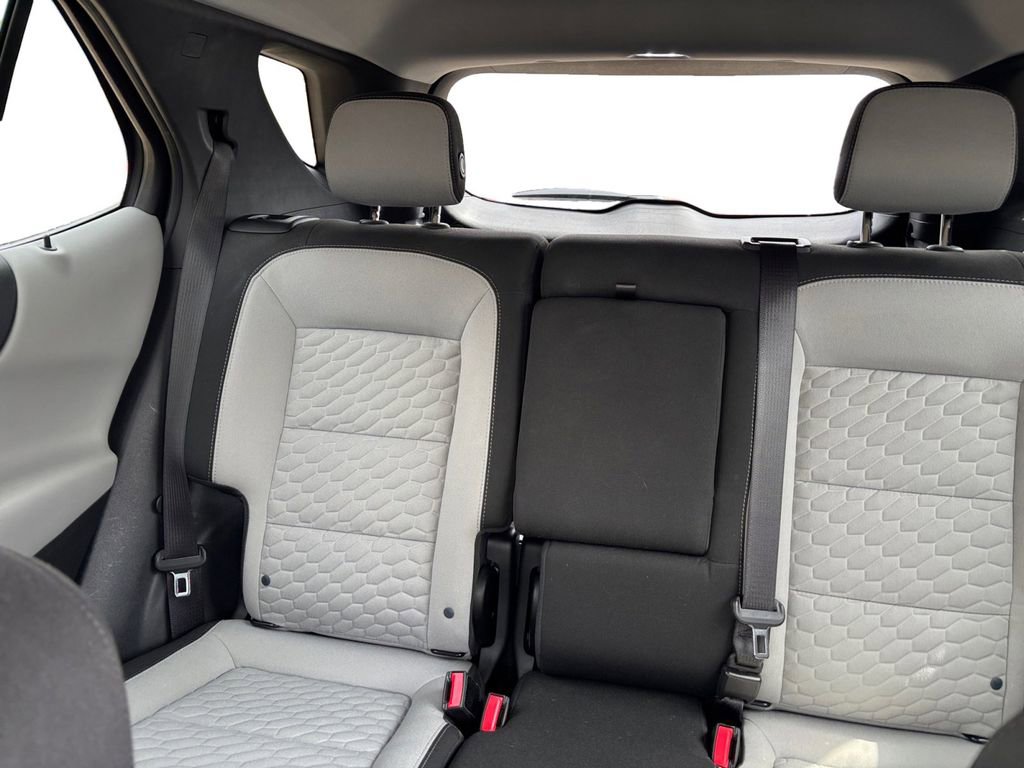 Used 2020 Chevrolet Equinox LT FWD image 13