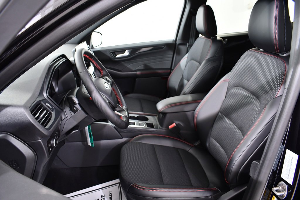 New 2026 Ford Escape ST-Line Select w/ Tech Pack #2 image 6