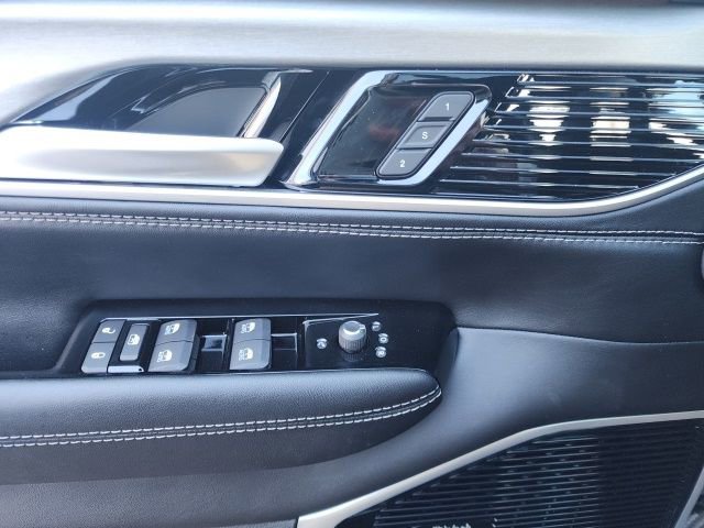 New 2026 Jeep Grand Wagoneer L Limited w/ Premium Group II image 19