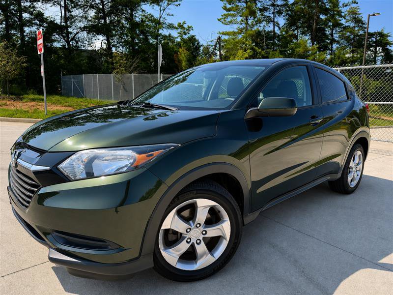 Used 2018 Honda HR-V LX image 1