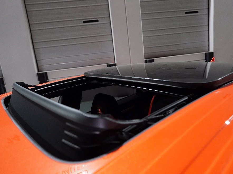 Used 2025 Lamborghini Urus SE AWD/4WD image 22