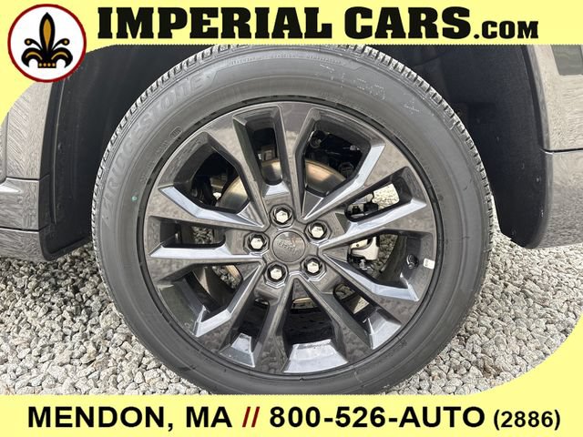 New 2026 Jeep Grand Cherokee Limited AWD/4WD image 8