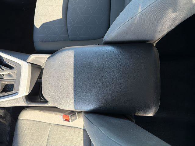 Certified 2025 Toyota RAV4 XLE FWD image 25