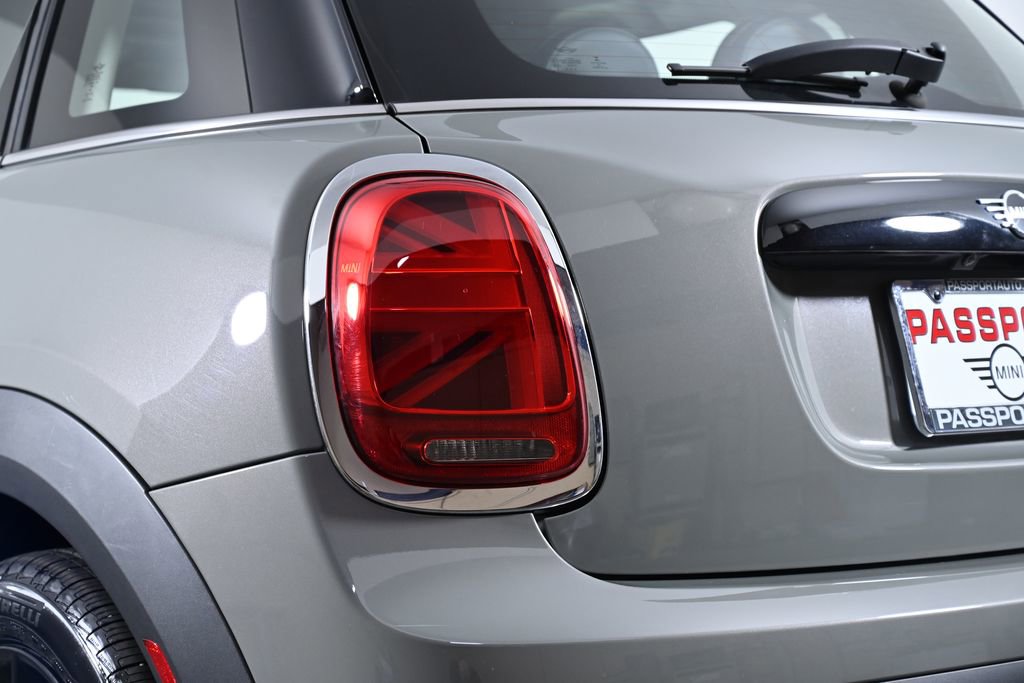 Certified 2023 MINI Cooper 4-Door Hardtop image 10