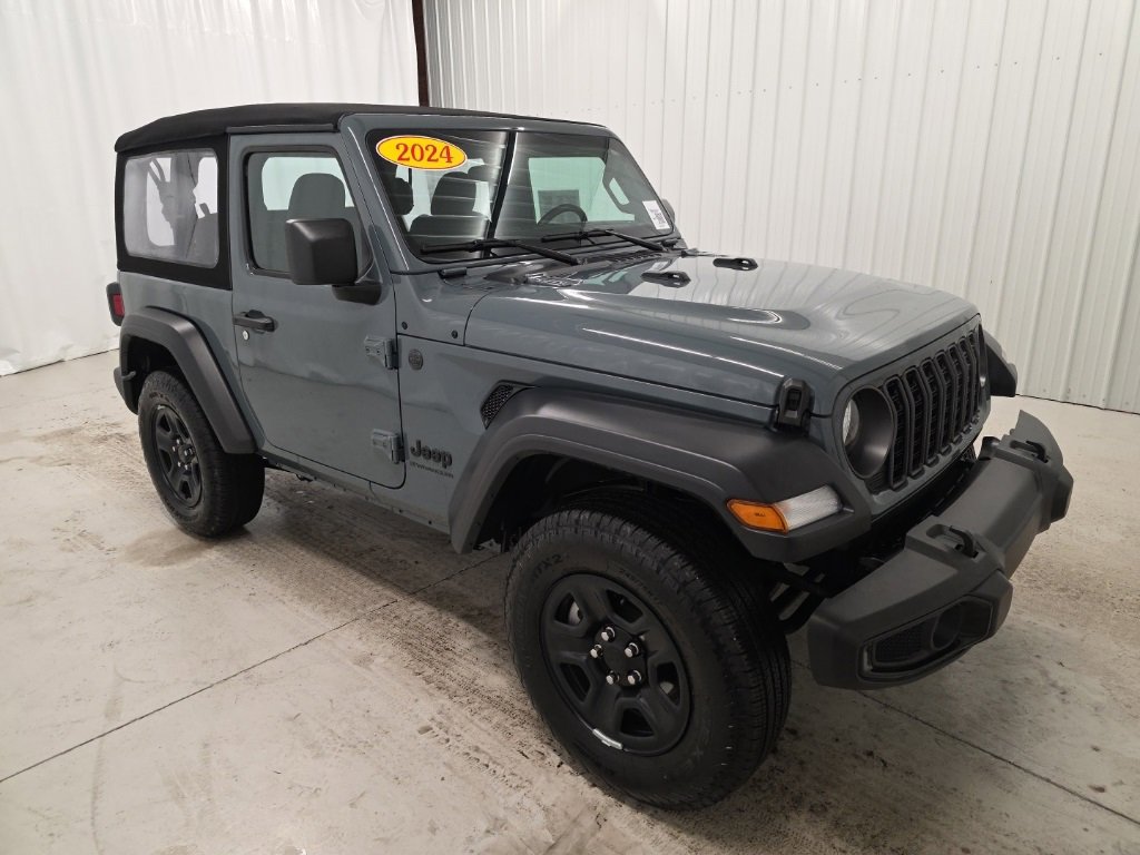 Used 2024 Jeep Wrangler Sport image 7
