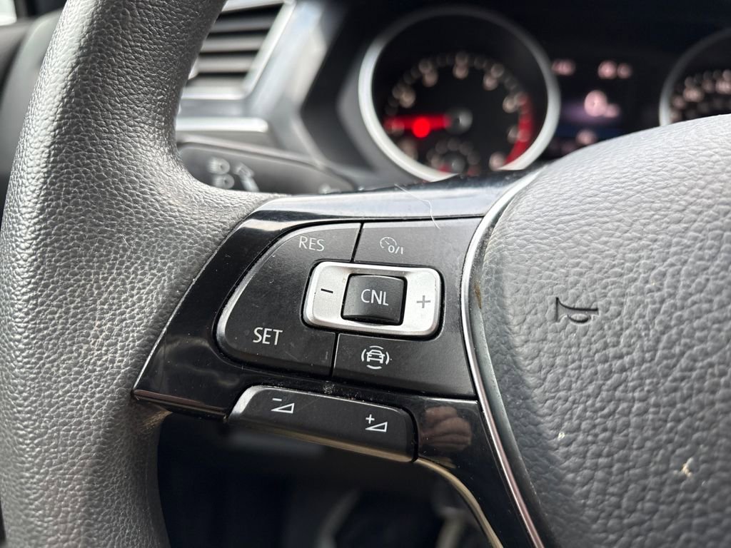 Used 2021 Volkswagen Tiguan S image 15