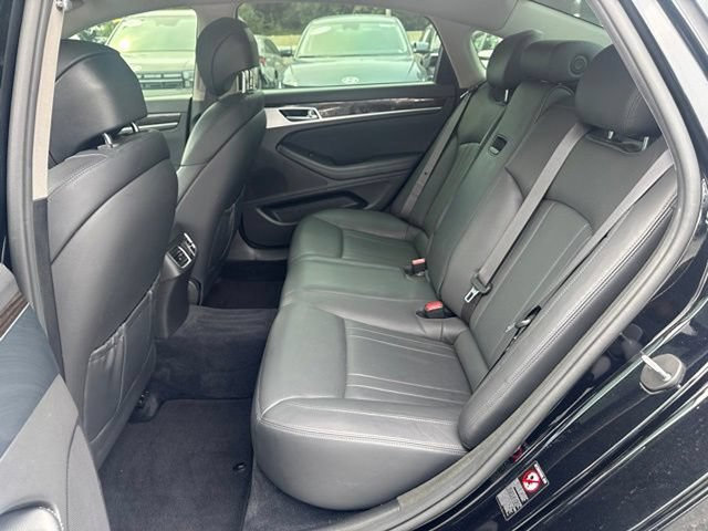 Used 2020 Genesis G80 3.8 RWD image 18