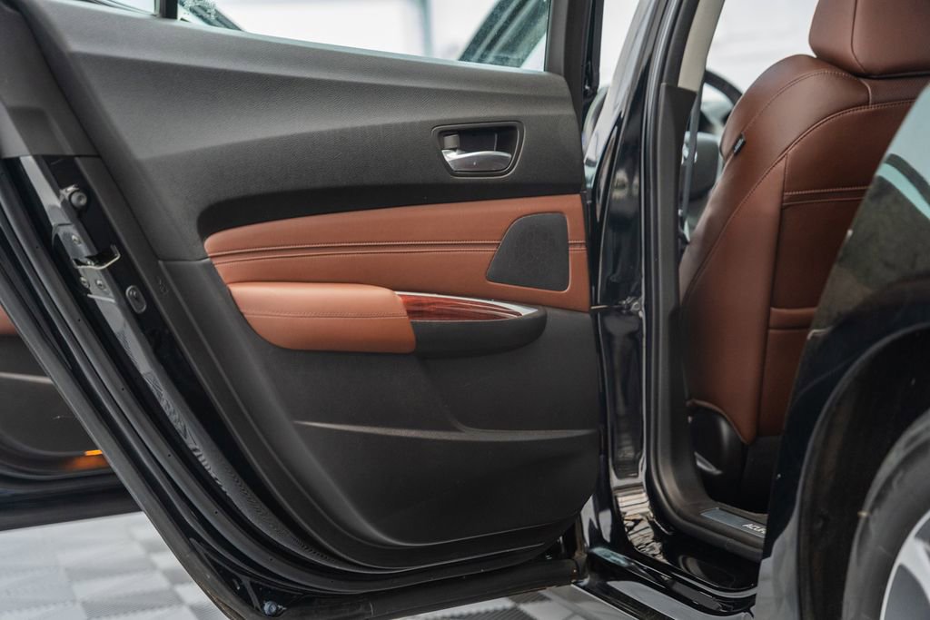 Used 2016 Acura TLX V6 w/ Technology Package image 34