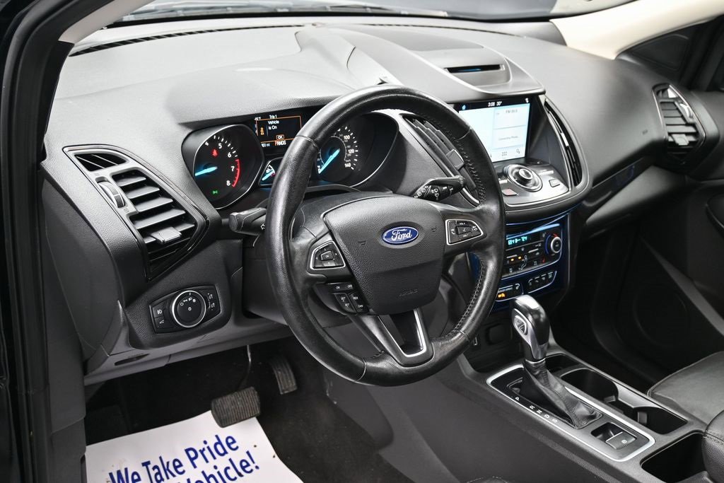 Used 2018 Ford Escape Titanium image 19