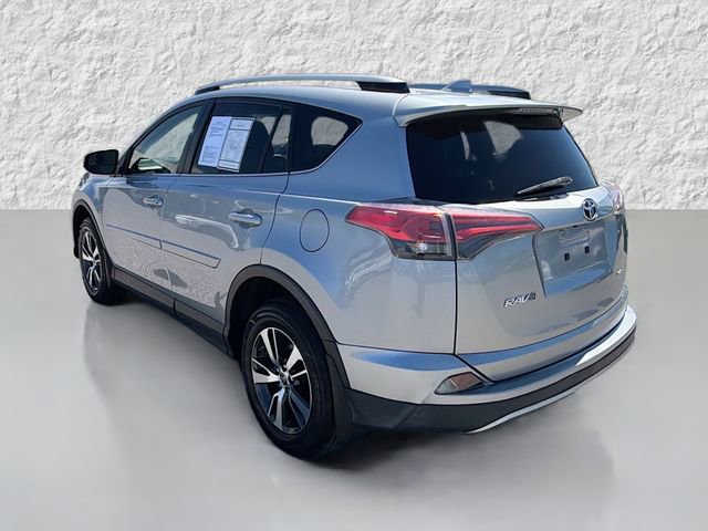 Used 2018 Toyota RAV4 XLE image 5
