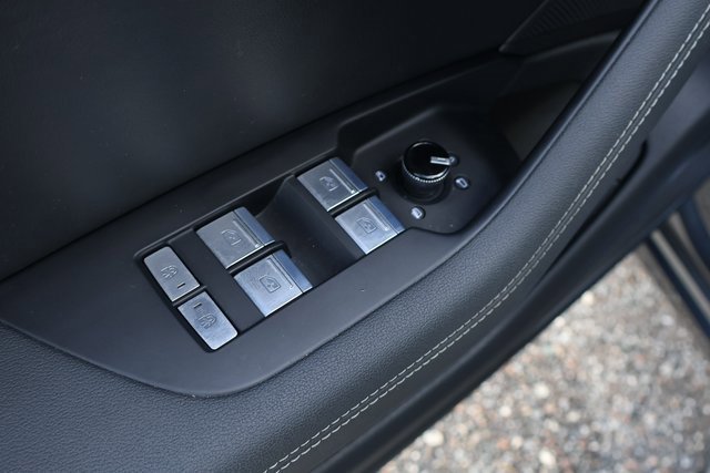 Used 2022 Audi A6 Premium Plus w/ Premium Plus Package image 11