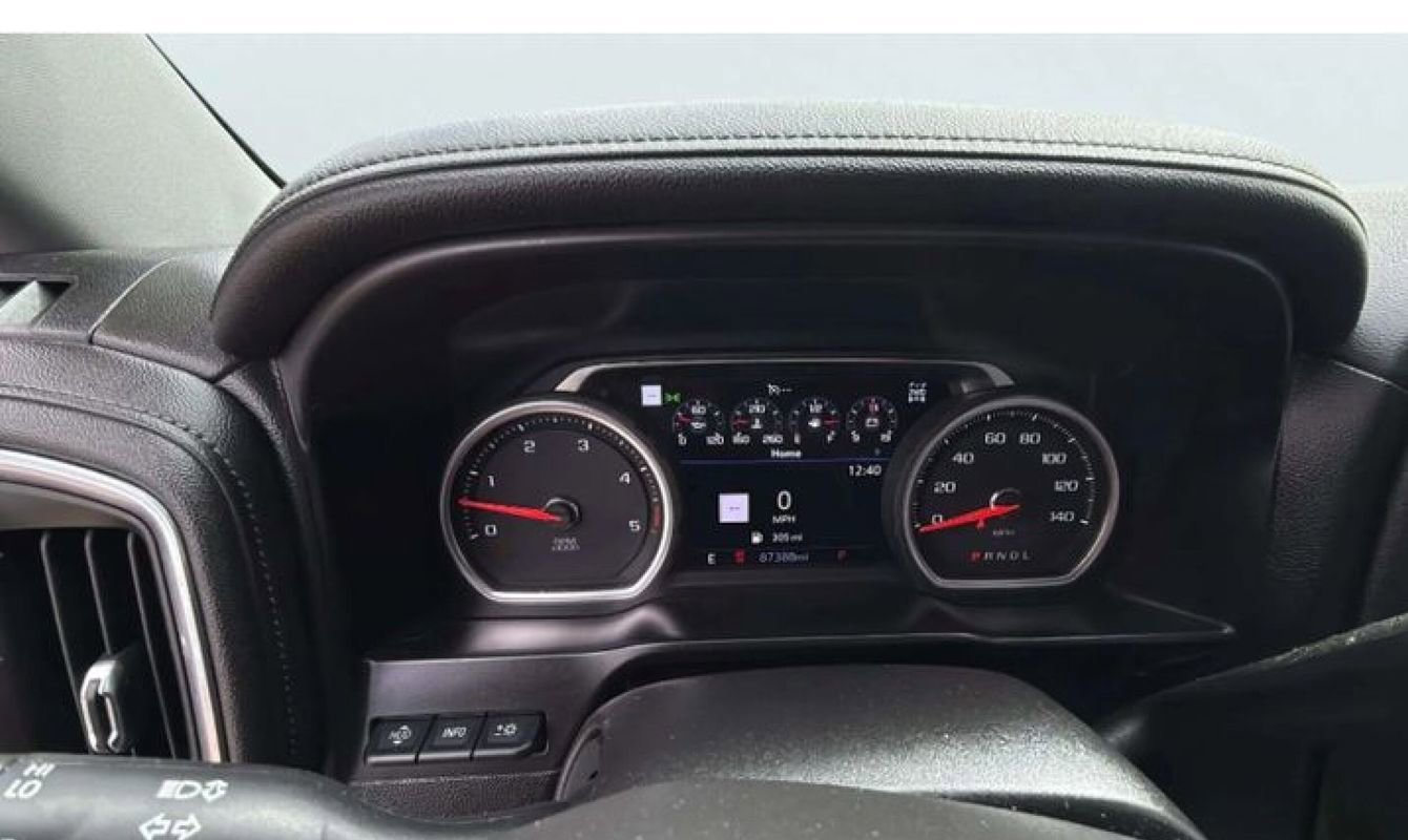 Used 2020 Chevrolet Silverado 2500 LTZ w/ LTZ Premium Package image 13