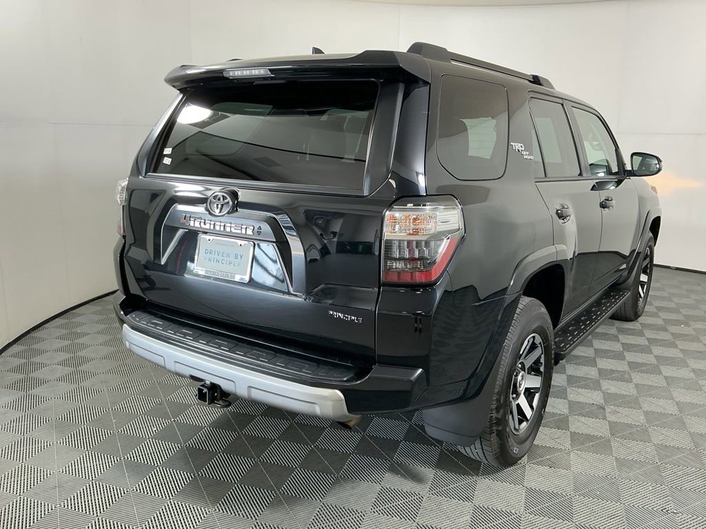 Used 2024 Toyota 4Runner TRD Off-Road Premium AWD/4WD image 5