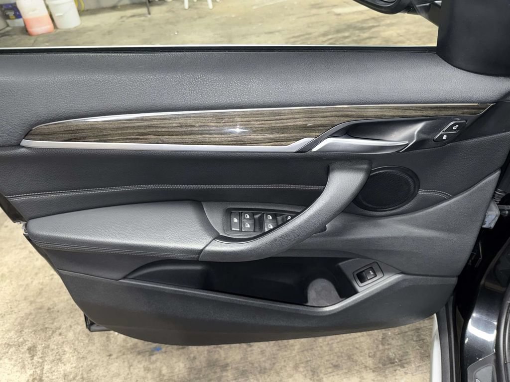Used 2018 BMW X1 xDrive28i AWD/4WD image 20