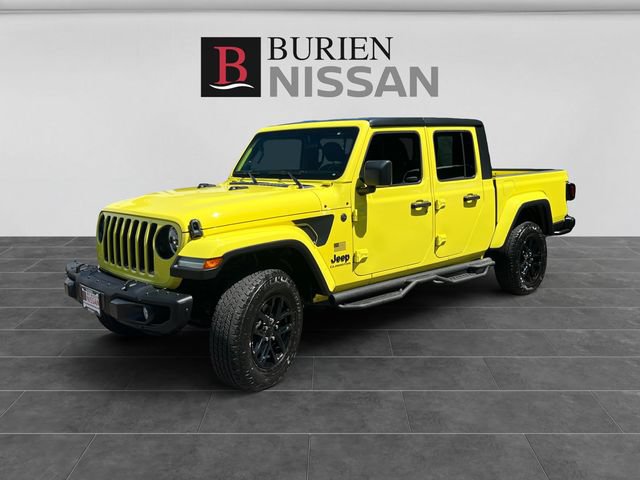 Used 2023 Jeep Gladiator Sport AWD/4WD video 1