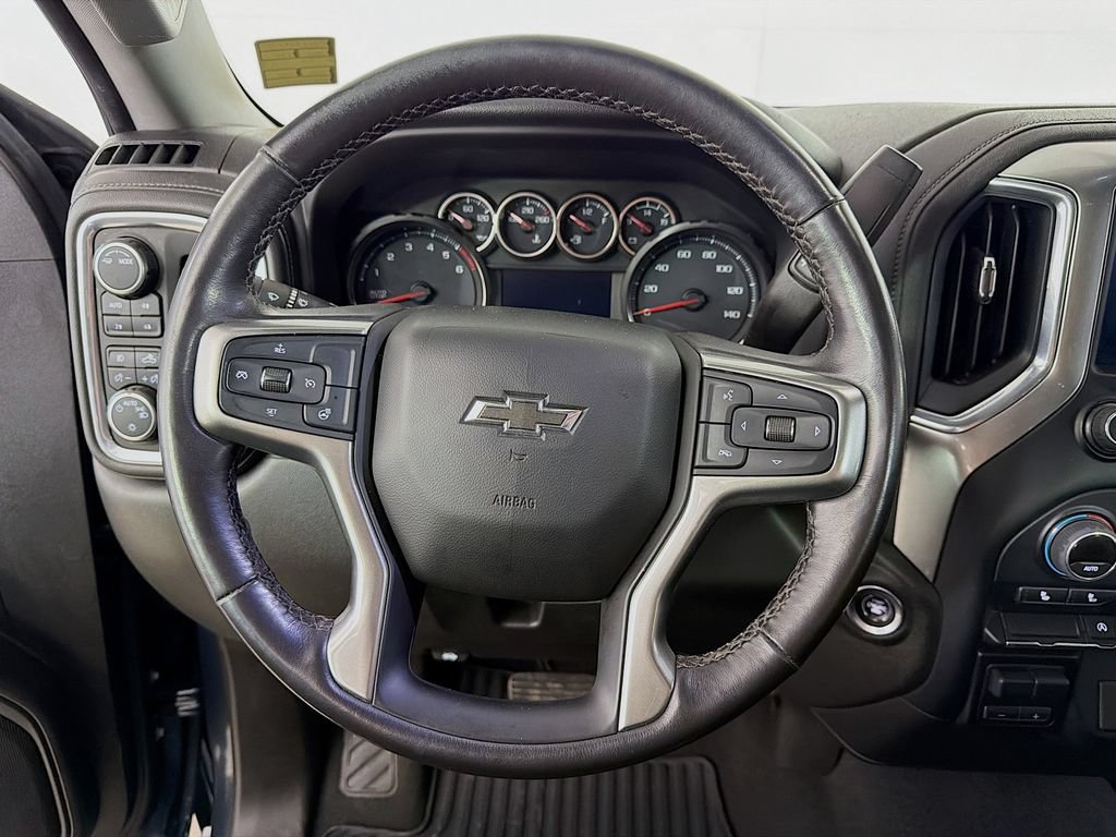 Used 2021 Chevrolet Silverado 1500 RST w/ Z71 Off-Road Package AWD/4WD image 13