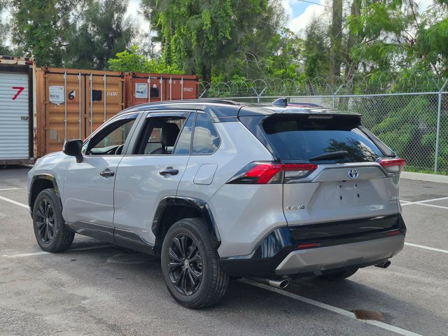 Used 2023 Toyota RAV4 XSE AWD/4WD image 7
