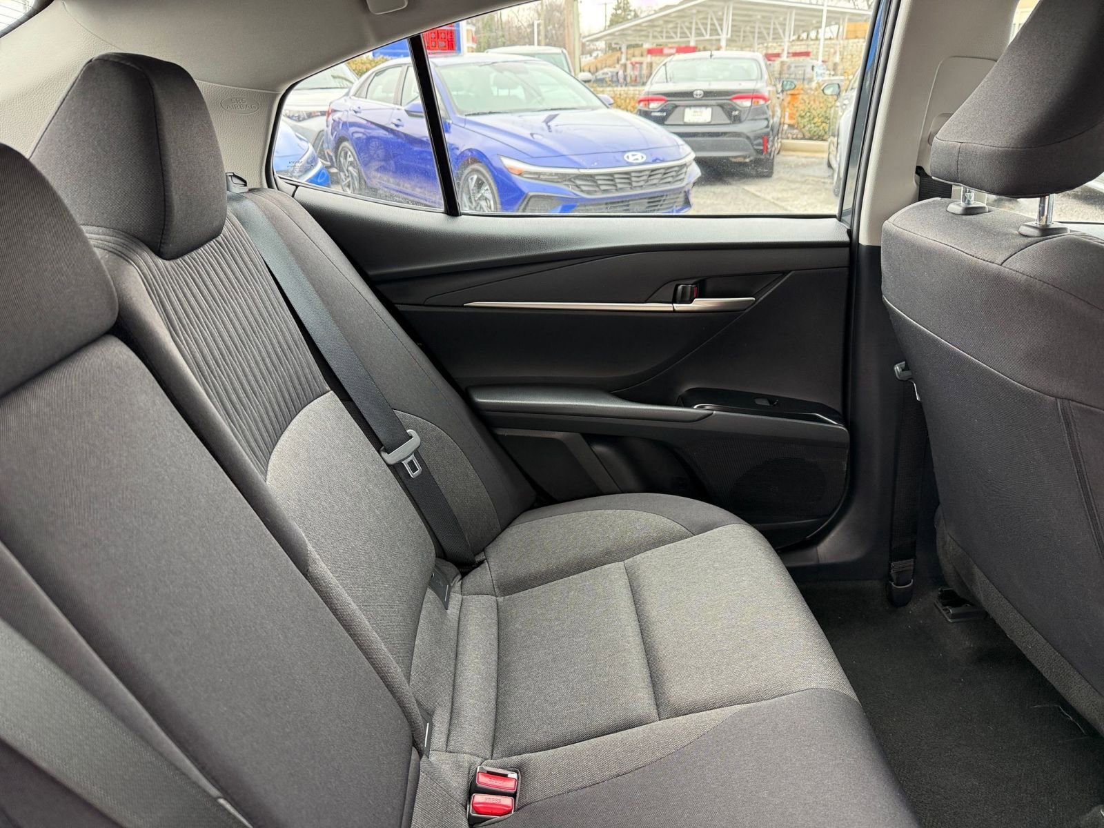 Used 2025 Toyota Camry LE image 37