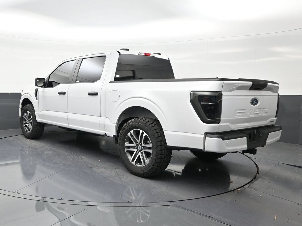 Used 2023 Ford F150 XL w/ STX Appearance Package RWD image 3
