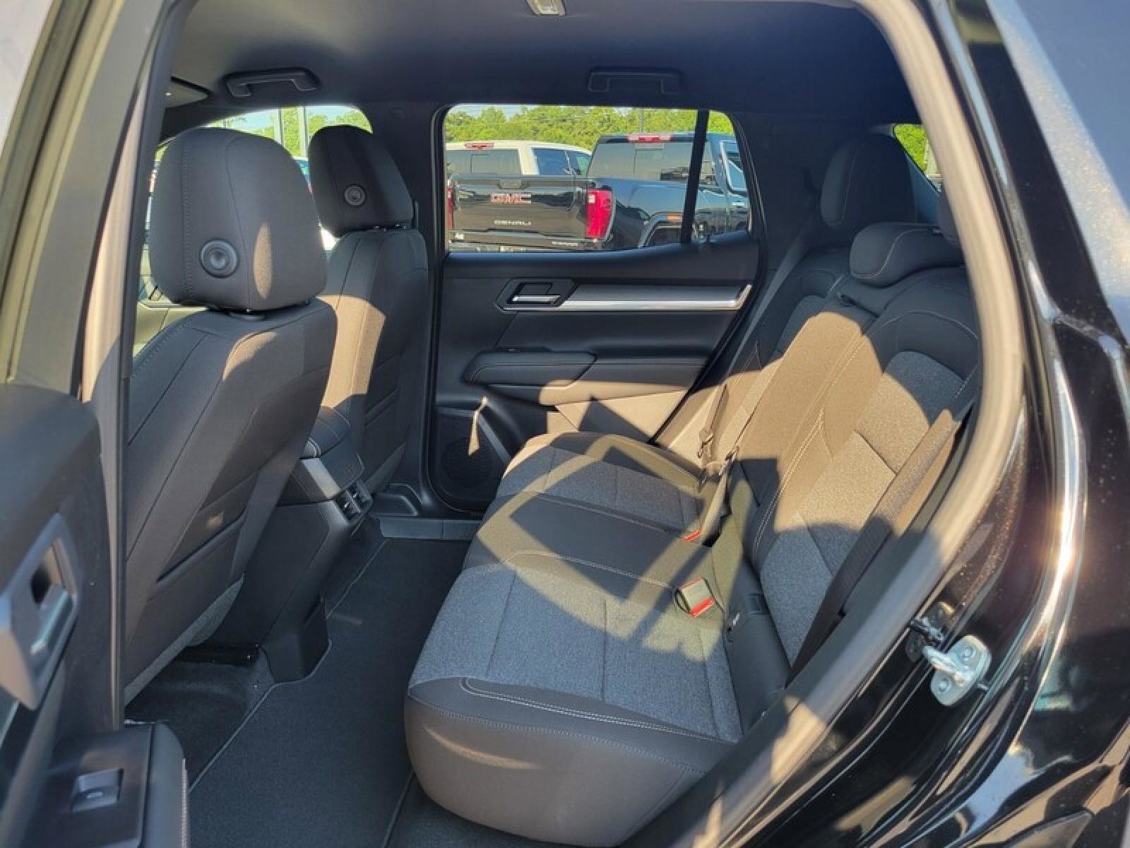 New 2026 GMC Terrain Elevation w/ Black Edition image 24