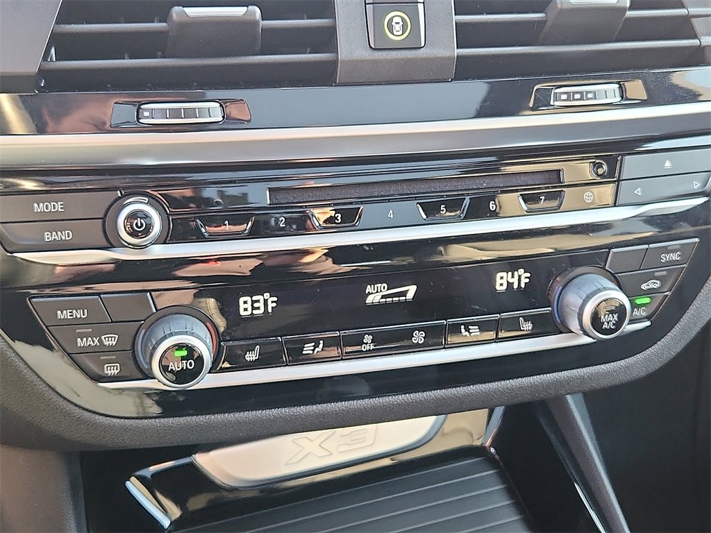 Used 2019 BMW X3 xDrive30i w/ Premium Package image 16