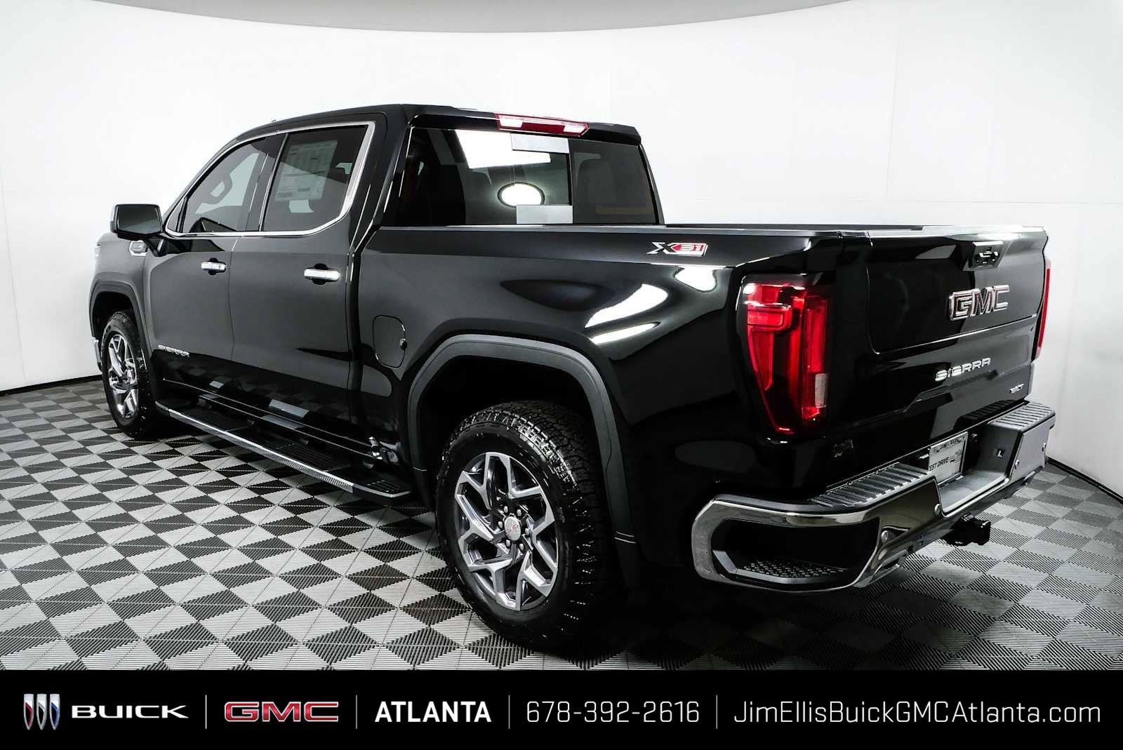 New 2026 GMC Sierra 1500 SLT w/ SLT Premium Plus Package AWD/4WD image 29