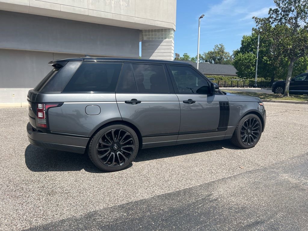 Used 2016 Land Rover Range Rover Supercharged image 3