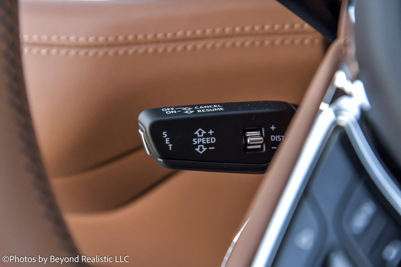 New 2024 Bentley Bentayga Extended Wheelbase image 40