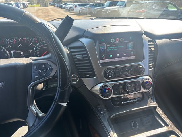 Used 2015 Chevrolet Suburban LTZ image 17