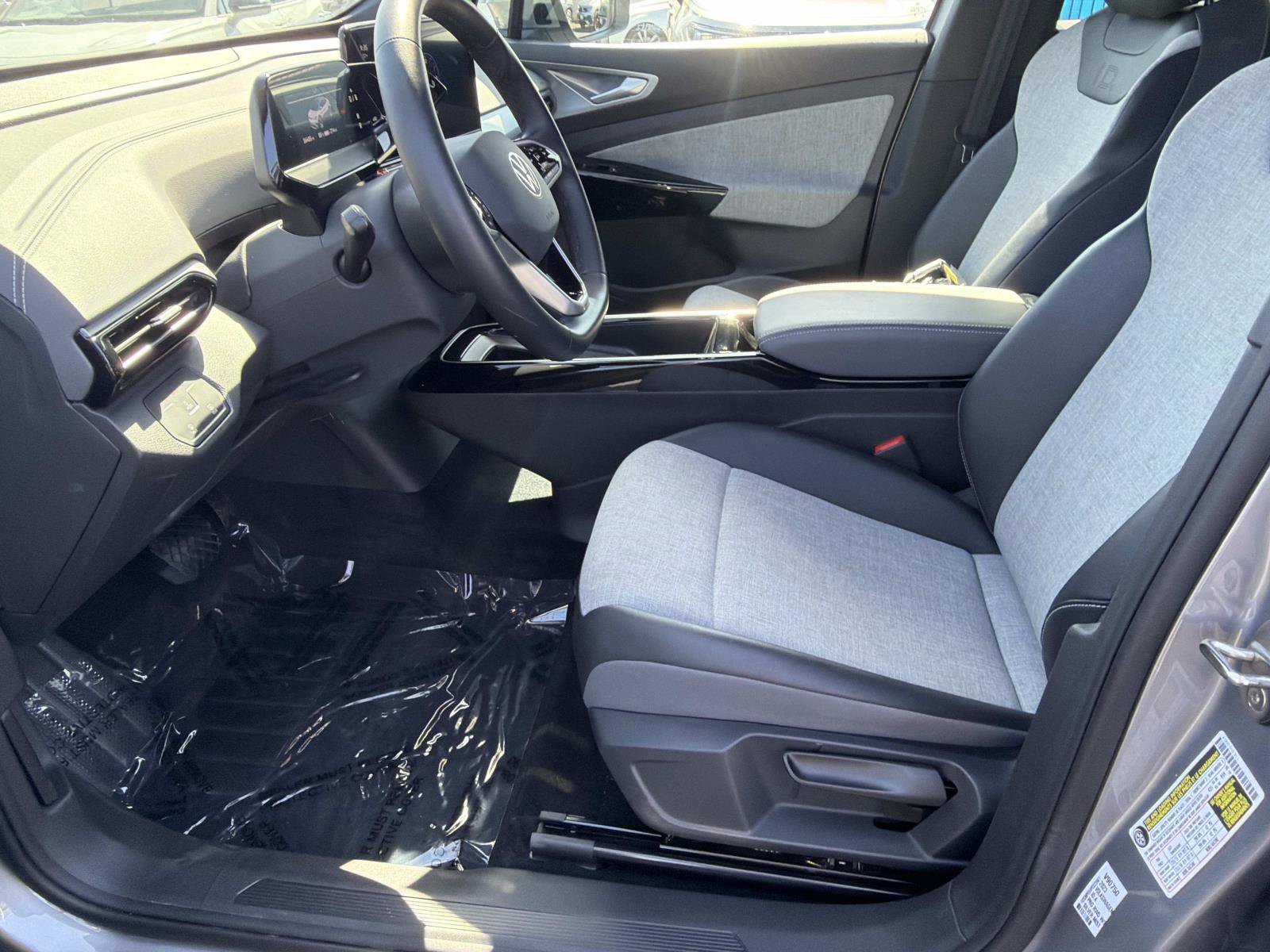Used 2023 Volkswagen ID.4 Pro RWD image 14