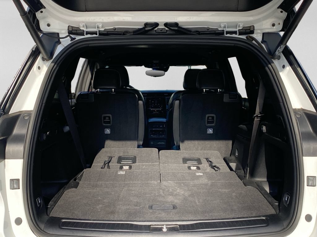 Used 2021 Jeep Grand Cherokee L Laredo RWD image 27