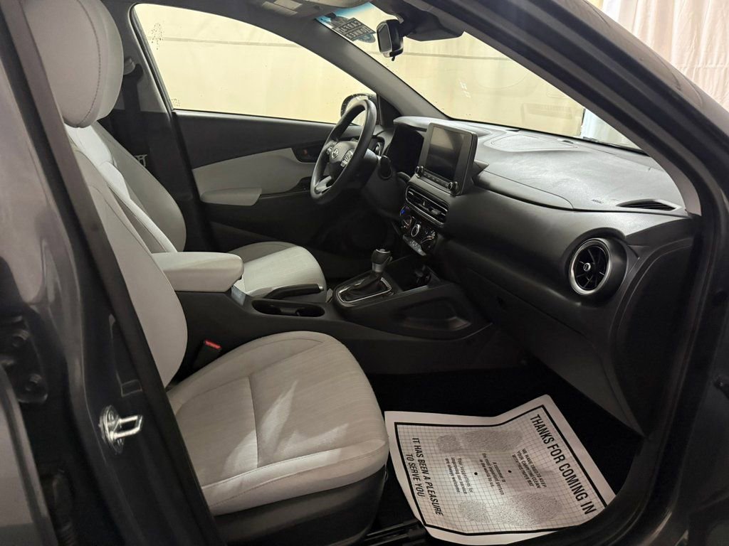 Used 2023 Hyundai Kona SEL image 29