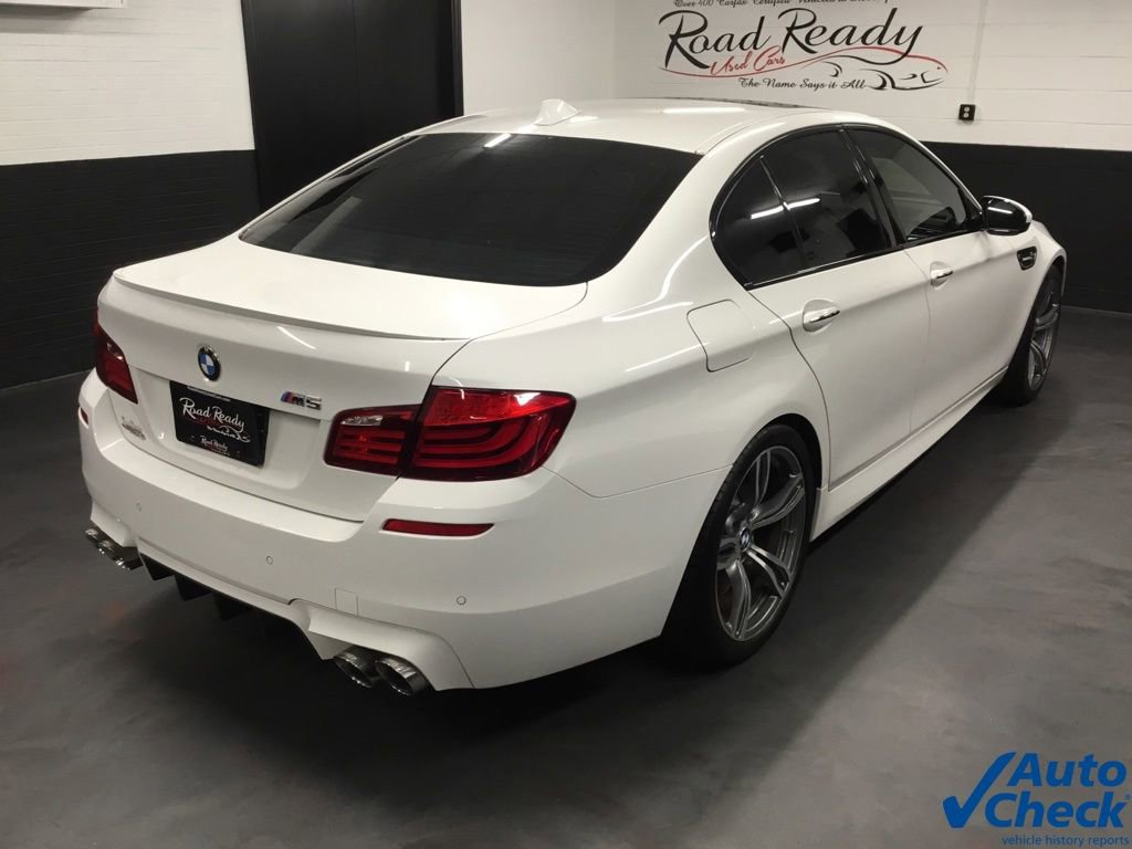 Used 2013 BMW M5 RWD image 11