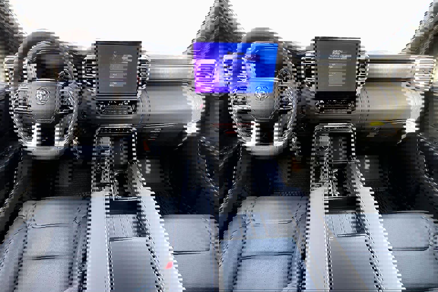 New 2026 Toyota Tundra Platinum image 5