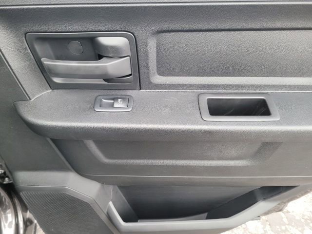 New 2024 RAM 3500 Tradesman w/ Chrome Appearance Group AWD/4WD image 22