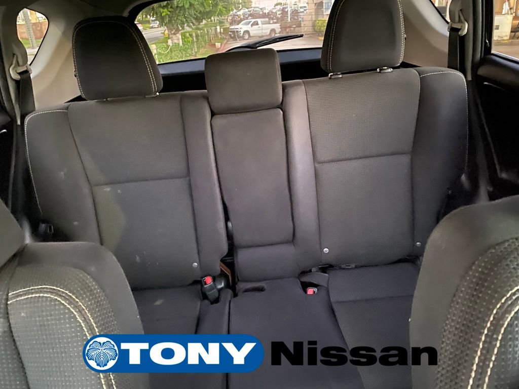 Used 2018 Toyota RAV4 XLE image 17