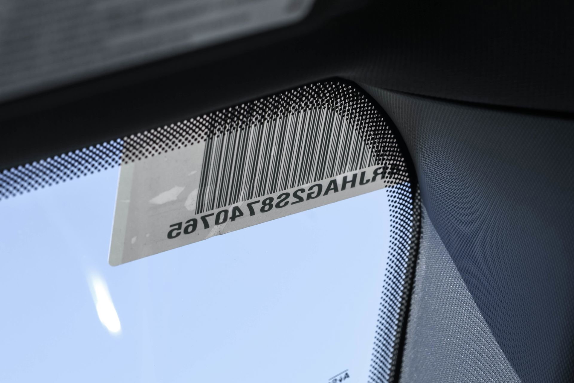 New 2025 Jeep Grand Cherokee Altitude image 31