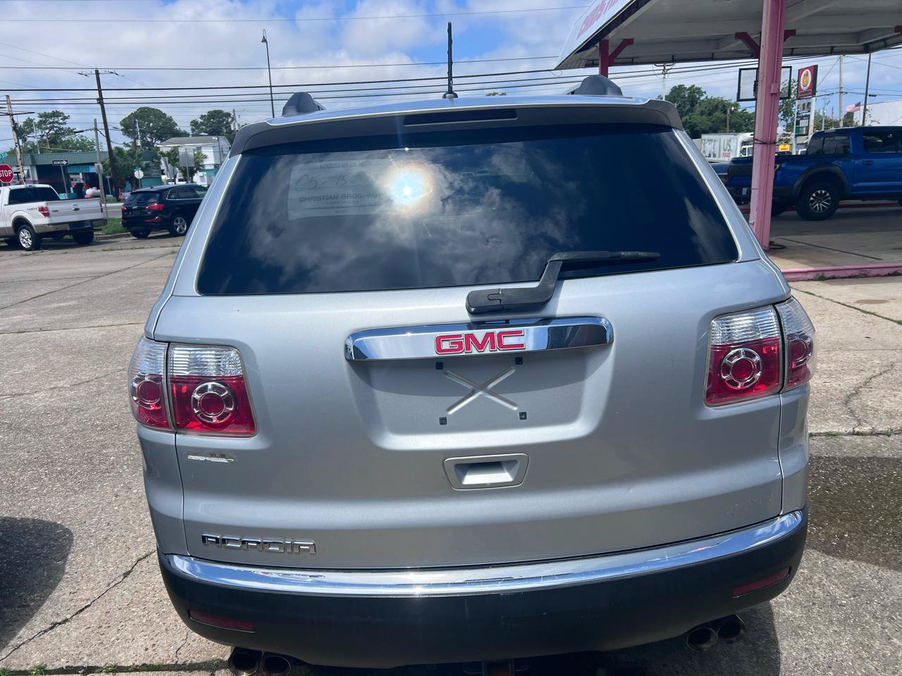 Used 2011 GMC Acadia SL w/ Preferred Package FWD image 5