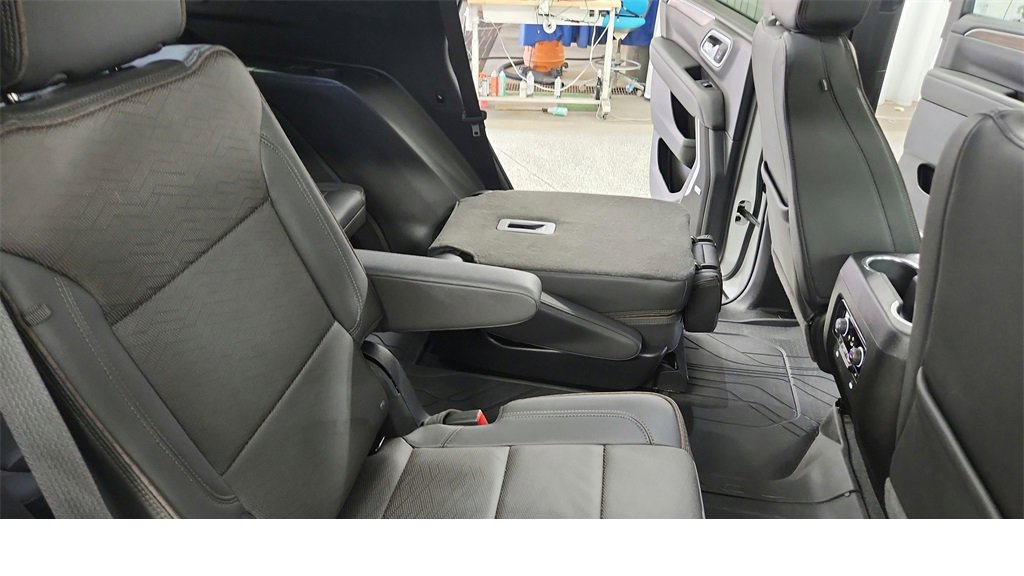 Certified 2024 Chevrolet Tahoe High Country w/ Premium Package image 29