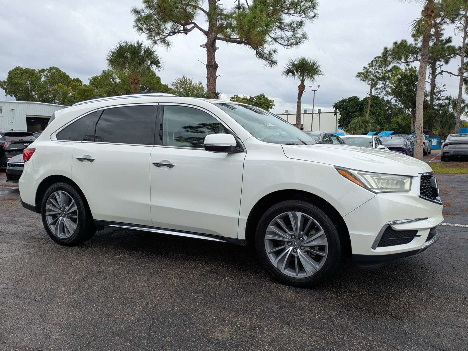 Used 2017 Acura MDX w/ Technology Package