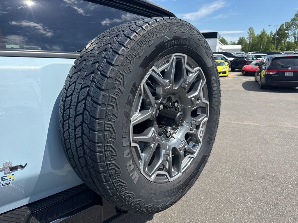Used 2025 GMC Hummer EV 3X AWD/4WD image 34