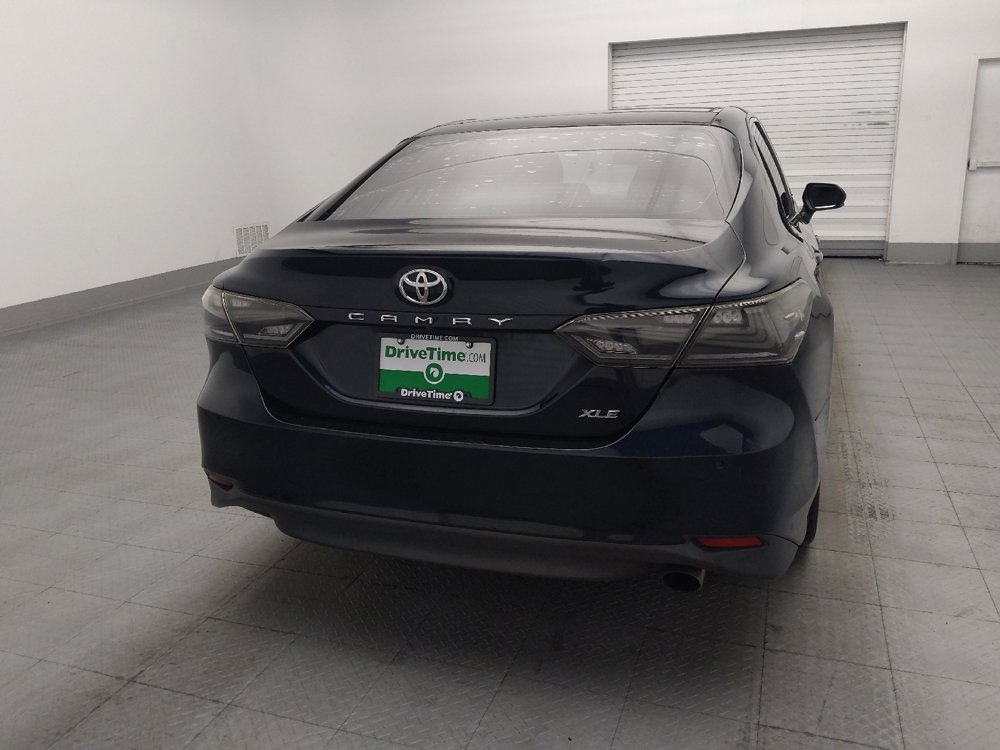 Used 2018 Toyota Camry XLE FWD image 7