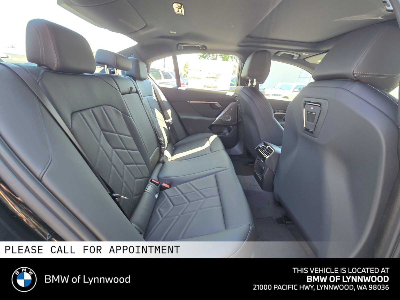 New 2027 BMW i5 xDrive40 AWD/4WD image 12