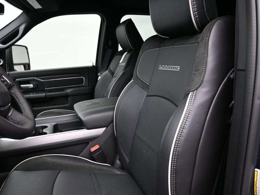 New 2026 RAM 3500 Laramie w/ Max Tow Package image 31