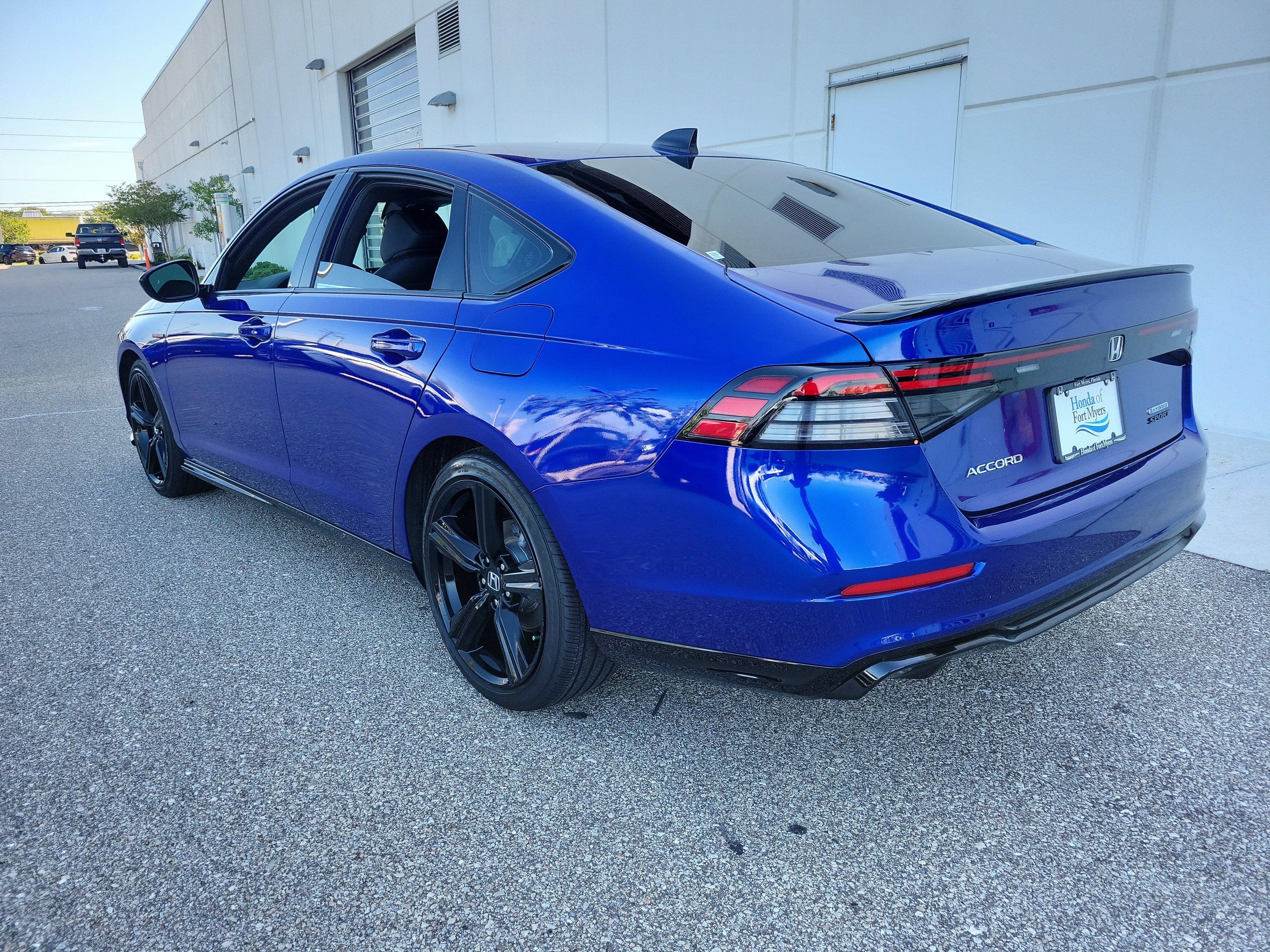 Used 2024 Honda Accord Sport image 4