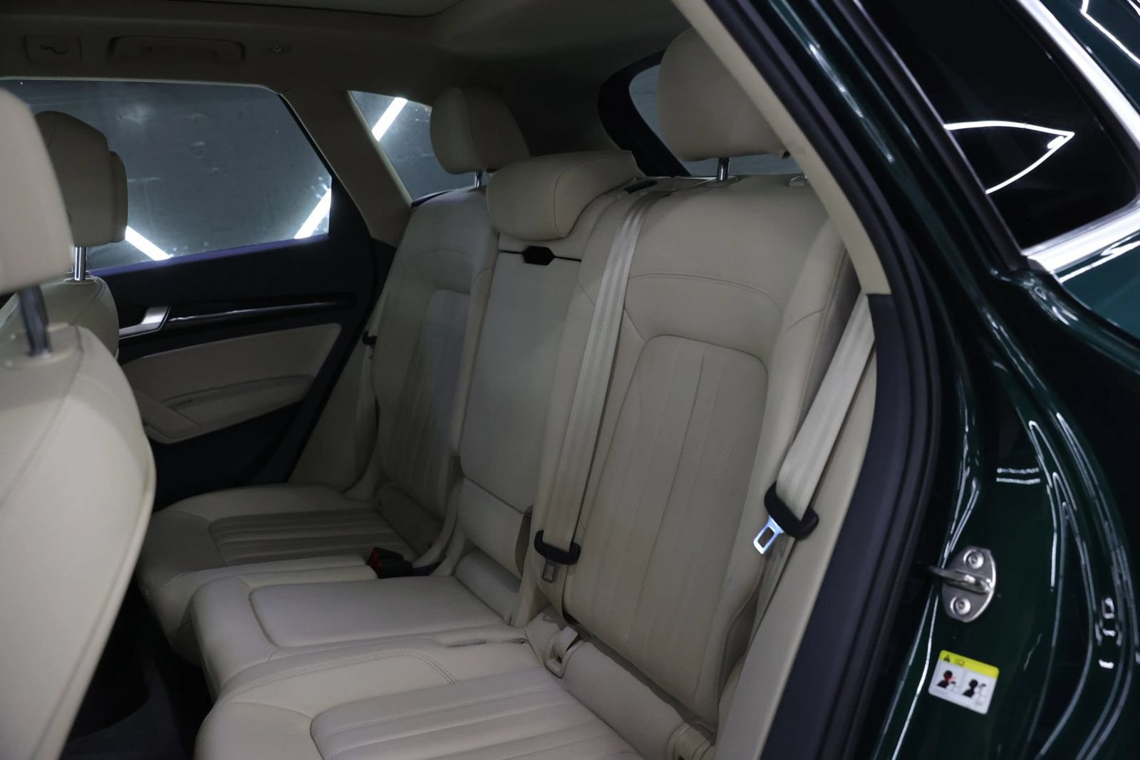 Used 2018 Audi Q5 2.0T Premium Plus w/ Premium Plus Package AWD/4WD image 16