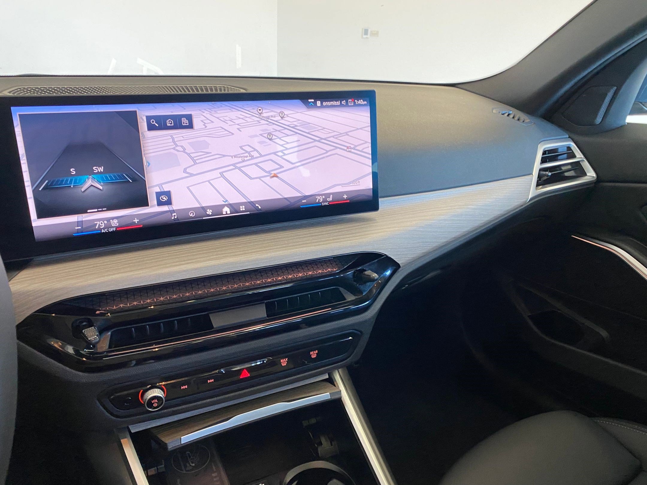 Used 2025 BMW 330i xDrive Sedan image 25