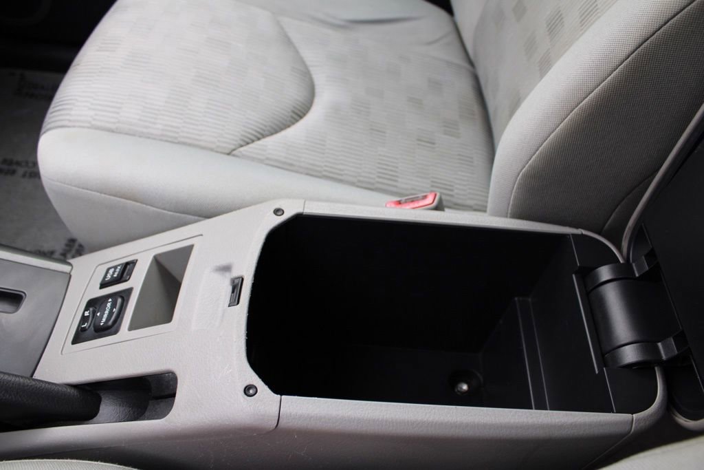 Used 2012 Toyota RAV4 FWD image 35